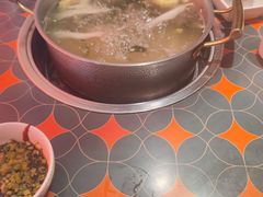 -南城十里潮汕鲜牛火锅·鲜虾生滚粥(融汇老商埠店)