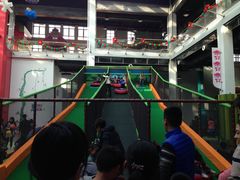 -蒙特利亲子乐园