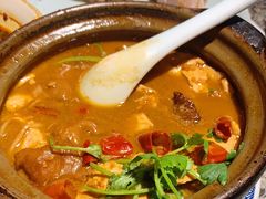 肥肠臭豆腐砂锅-南京大牌档(香港广场店)
