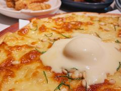 雪山榴莲松子脆薄饼-阿妮叶李(光谷世界城店)