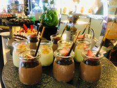 -亮马河饭店翠雅咖啡厅