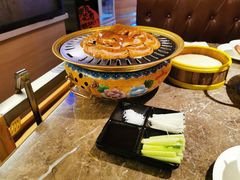 -三人行骨头王火锅(长寿店)