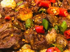 -老东镇啤酒屋海鲜加工·蒸汽海鲜·海鲜烧烤(台东店)