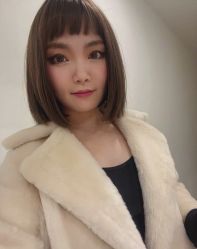 -时尚殿堂明星门店