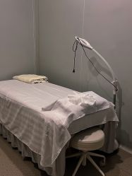 -苑苑vbeauty科技美容SPA