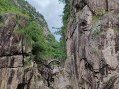 -鄣山大峡谷