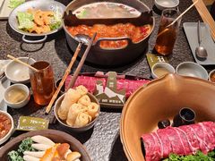 -三出山火锅(南京万象天地店)