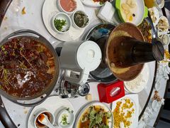 -一口猪海鲜浑锅·东北家常菜