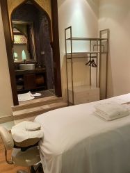 -尊尚柏丽美容SPA