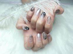 -Pink You美甲美睫纹绣定制中心