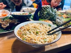 -蜗牛的家旅行主题云南菜餐厅.小酒馆(护国寺店)