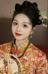 -莫小姐婚纱