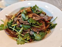 -侬佳蒸菜馆(听潮店)