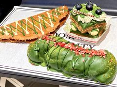-HOT CRUSH趁热集合·现烤面包(上海环球港店)