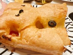 新鲜番茄黑橄榄佛卡恰-IL TEATRO 精品意大利餐厅