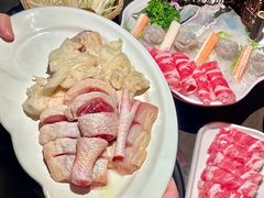 -润园四季椰子鸡火锅(卓越INTOWN店)