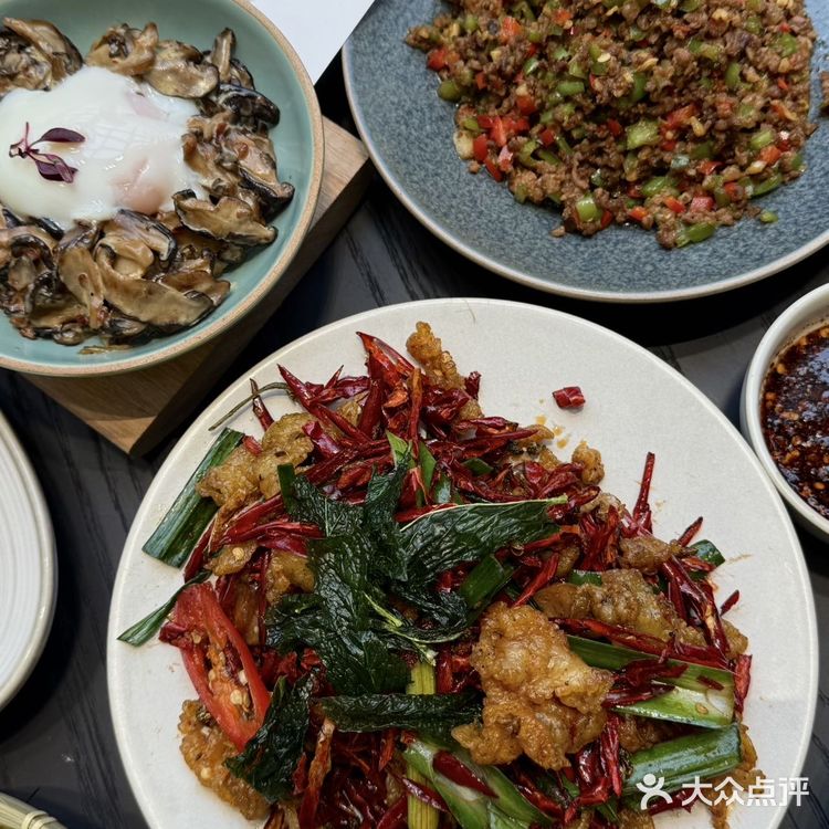 城北新开的！云贵川Bistro漂亮饭！