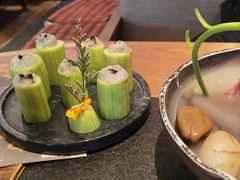 天青色丝瓜虾滑-盡膳口福跷脚牛肉火锅(晶耀前滩店)