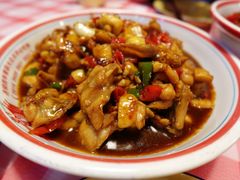 -堂瓦里·33年传统赣菜(第一街区店)