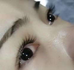 -妤见·化妆造型·美甲美睫