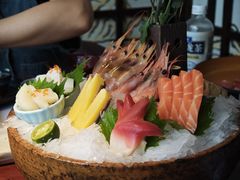 -花潮料理艺食馆(宝龙一城店)