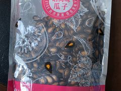 -来伊份1038(新村路三店)