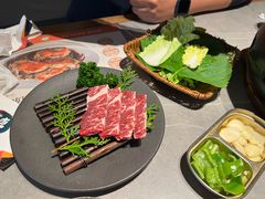 -草家酱蟹炭火烤肉店(珲春南路一店)