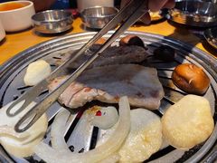 -老炉家木炭烤肉(长江国际店)