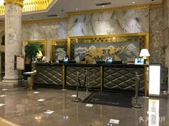 -河南中州皇冠假日酒店