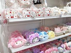 -三丽鸥(北京荟聚店)