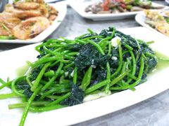 -四川小胡子海鲜(丁村万人海鲜广场店)