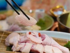 -得意咚瓜·顺德鱼生·冬瓜火锅(深圳首店)