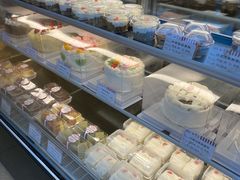 -红宝石·鲜奶小方·海派西点房(金杨店)