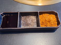 -铭牛烧肉·和牛海鲜自助(高新月牙湖店)