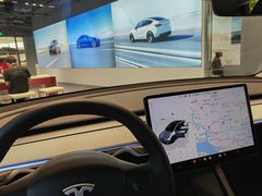 -TESLA 特斯拉(上海太古汇体验店)