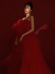 -易摄影婚纱摄影工作室