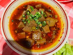 -老方桌烂蹄花川菜馆(九龙坡店)