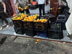 -曼阁市场水果批发市场