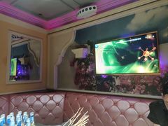 -依呀呀ktv烧烤小串(中山西路店)