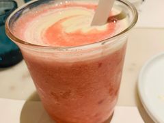 草莓酱珍珠奶茶-港丽餐厅(龙之梦长宁店)