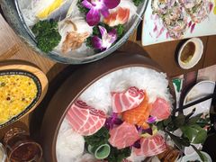 -青瓦餐厅·生鱼片·韩园烤肉(西塔店)