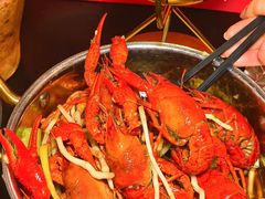 -何师烧烤Pro ·小龙虾·江湖川菜·精酿啤酒(太古里店)