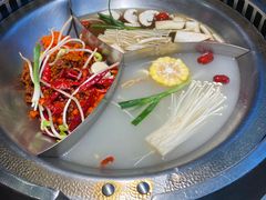 -辣伍鲜毛肚老火锅(元一店)