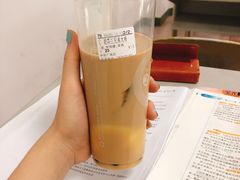 奶茶三兄弟-CoCo都可(中华广场店)