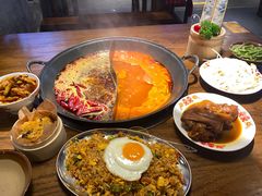 -萍姐火锅·公路夜市(武汉首店)