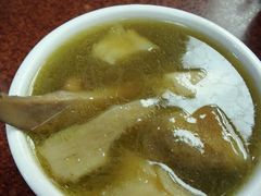 -东巴谷野生菌火锅餐厅