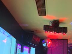 -音乐派KTV(银泰城店)