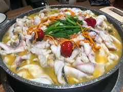 -山城外·非遗酸菜鱼(财富中心店)