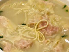 鱼汤馄饨-留芳·文旅古月楼(老街店)