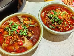 -钢管厂五区小郡肝串串香火锅(梅川路店)